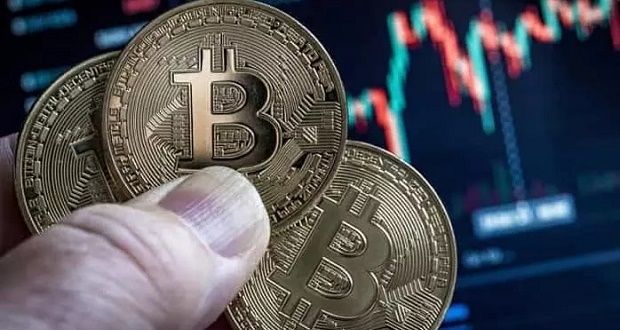 price of BitCoin 2 - قیمت بیت کوین امسال به ۲۲۰ هزار دلار می‌رسد!